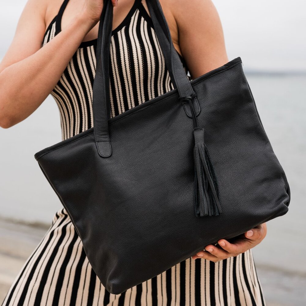 Leather Tote Bag new with tag